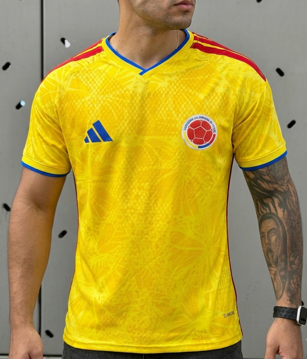 Camiseta Colombia 2026 🇨🇴 – Edición Especial Copa ⚽ + Caja Premium